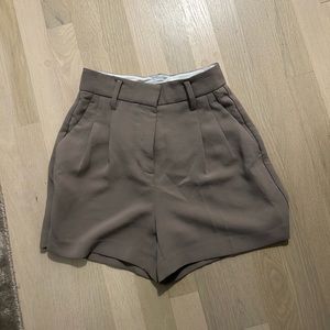 Aritzia wilfred trouser shorts